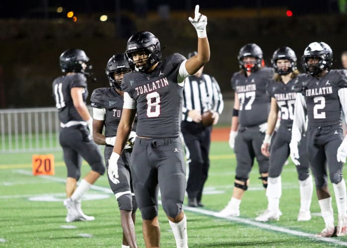 a Tualatin Sherwood 6A Oregon football semifinal November 17 2023 Dan Brood 28